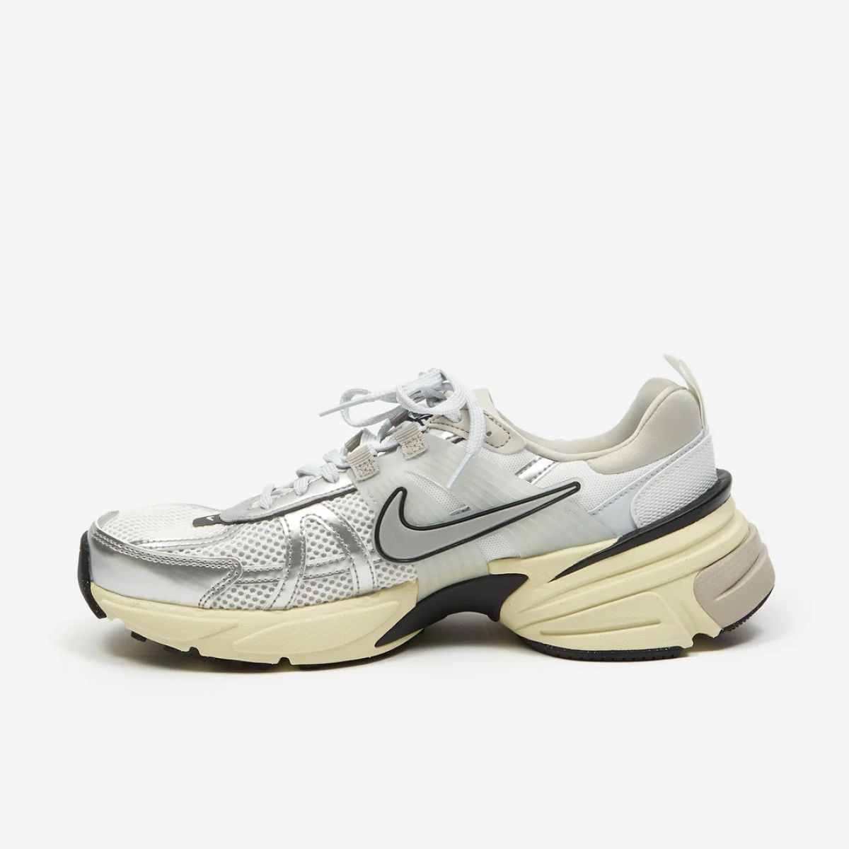 Кроссовки NIKE V2K RUN Plus Кроссовки NIKE V2K RUN Plus