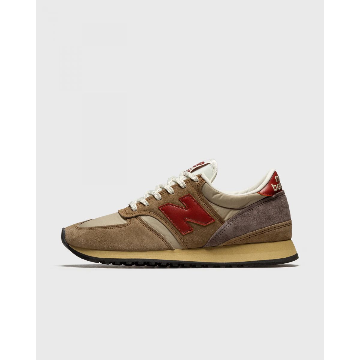 Кроссовки New Balance M730BBR Кроссовки New Balance M730BBR